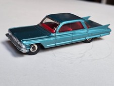 1/43 Dinky Toys  n. 147 Cadillac 1960