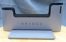 Brydge MacBook Pro Vertical