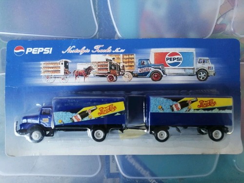 Camion pubblicitario - camion,