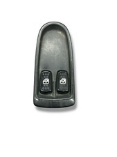 PULSANTIERA ANTERIORE SINISTRA PER IVECO Daily 4° Serie (06>14)