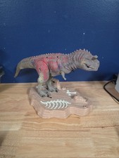 Disney Dinosauro Carnotauro