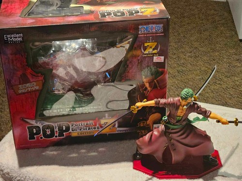 Megahouse portrait of - p.o.p,