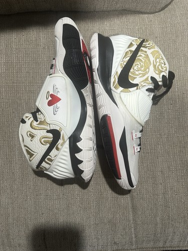 Taglia nike sneaker - -,