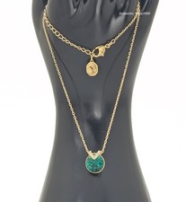 Collana con ciondolo NUOVA