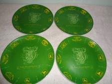 4 piatti per insalata in