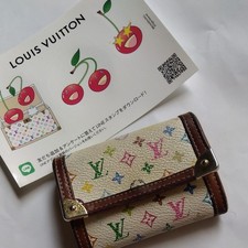 Autentico Louis Vuitton