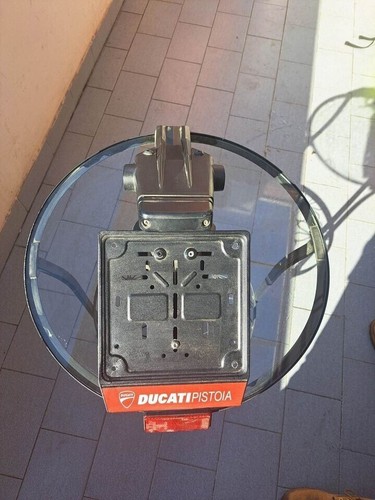 Porta targa con - frecce, per