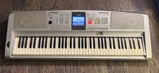 Yamaha DGX-305 grande tastiera