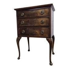 Cassettiera piccola stile