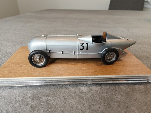 Tin wizard mercedes - tin,