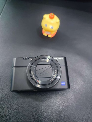 Sony rx100 iii - sony,