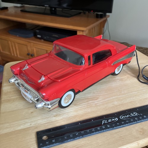 Videocassetta vhs chevy - chevy, rossa