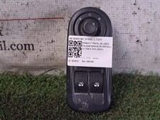 PULSANTIERA ANTERIORE SINISTRA PER RENAULT Trafic Furgone 2° Serie 8200011867, 