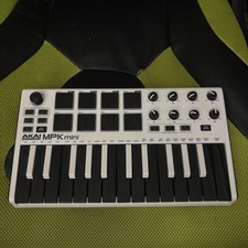 Akai Professional MPK Mini