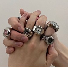 Anello orologio punk semplice