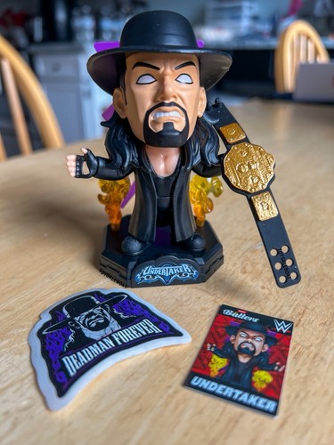 Figurina zuru wwe - zuru, ballers