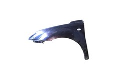 Parafango anteriore sinistro