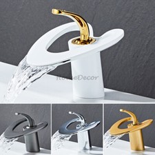 Rubinetto miscelatore lavabo