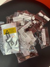 RICAMBI IPHONE VARI 27 PEZZI, TUTTO 40 ( LEGGI DESCRIZIONE PER I SINGOLI RICAMBI