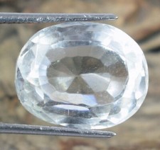 Gemma ovale zaffiro bianco