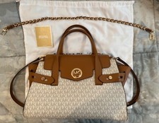 Borsa Carmen Michael Kors misura grande 