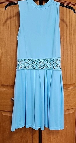 Bellissimo abito estivo blu