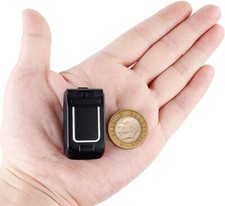 Mini cellulare piccolo