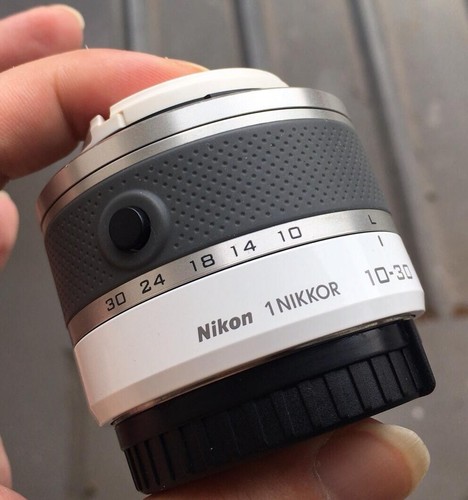 Nikon nikkor 30 mm - 10-30,