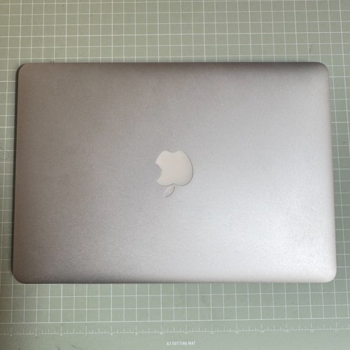 Apple macbook air 2017 i5 - macbook, 13"