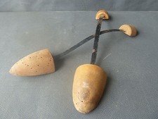 Scarpe Antiche, Tendiscarpe IN