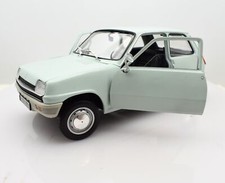 Modellino auto scala 1:18