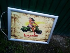 INSEGNA TABELLA PUBBLICITARIA LUMINOSA VESPA MISURE 78 CM