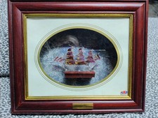 quadro con nave scuola Amerigo Vespucci in vetro. Cornice color noce.