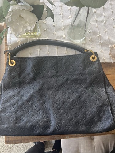 Louis vuitton artsy tote - vuitton,