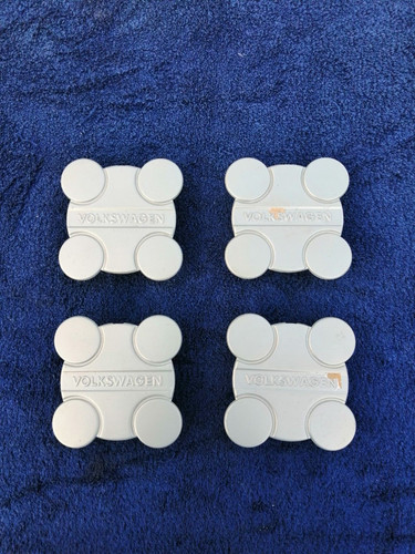 Tappi coprimozzo originali - 04,