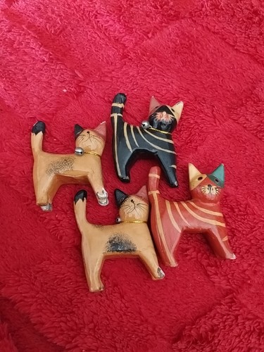 Gatti legno dipinti a - gatti,