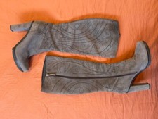 Stivale Giancarlo Paoli n°38 tacco 9 cm in camoscio grigio traforato