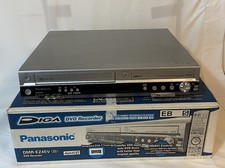 Panasonic DMR EZ45V Copia VHS su DVD, HDMI Freeview VCR Registratore DVD in scatola
