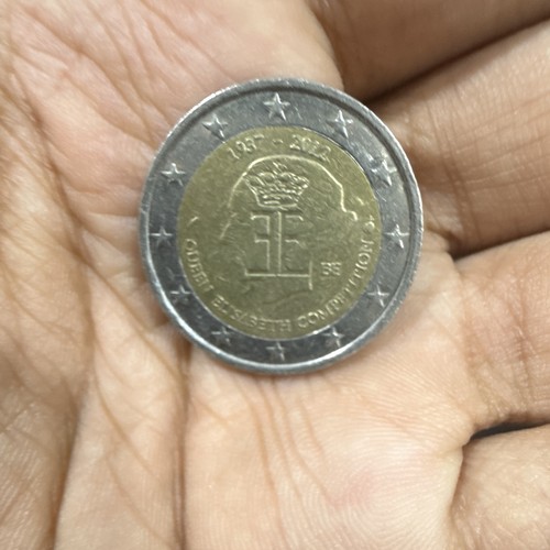 Moneta euro commemorativa - moneta,
