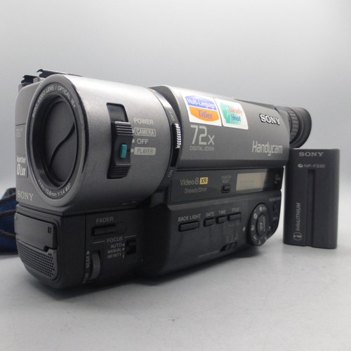 Sony handycam ccd tr640e - handycam, ccd-tr640e