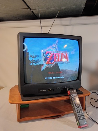 2004 sylvania crt tv - sylvania, 19"