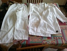 Karate Karategi Domyos Bambino + Cintura bianca