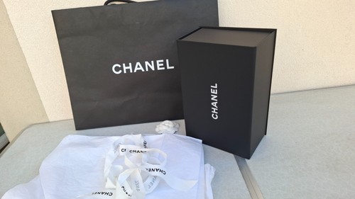 Authentic chanel black - 🟢,