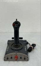 Saitek AV8R-01 USB Joystick PC