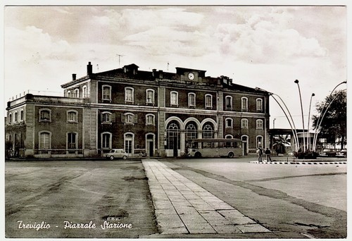 Treviglio bergamo piazzale - ,