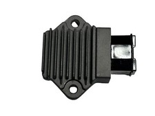 REGOLATORE DI TENSIONE PER