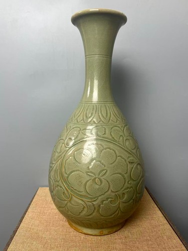 Antico vaso fiori - di,