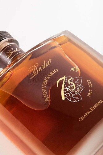 Grappa stravecchia - grappa, 75°