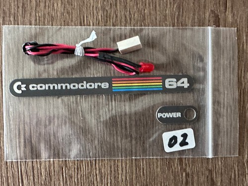 Adesivo commodore colori - 16,