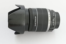 Canon EF-S 18-200mm F3.5-5.6 IS teleobiettivo